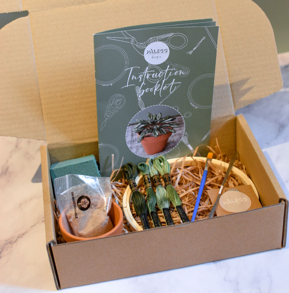 3D STUMPWORK PLANT HAND EMBROIDERY KIT