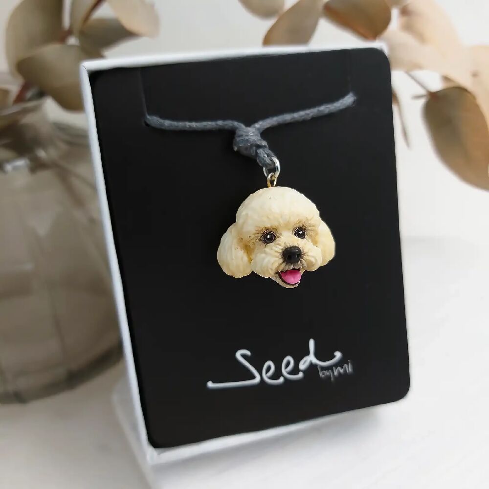 Poodle Pendant necklace | Cream