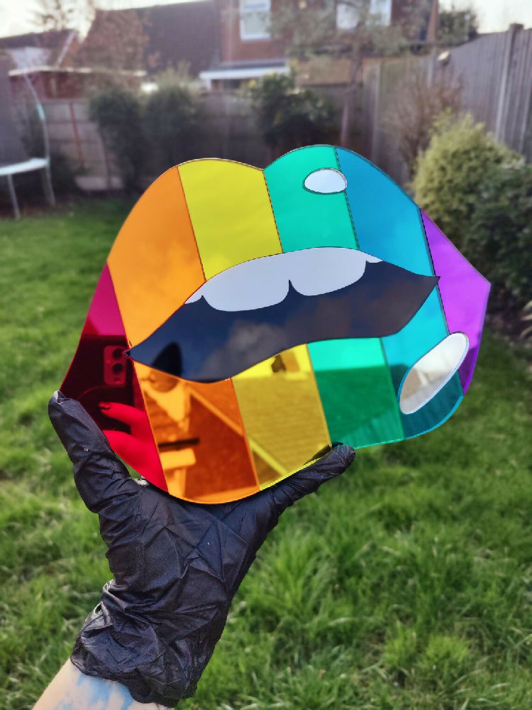 Rainbow lips mirror. Alternative decor. Cute. Kawaii. 90s nostalgia. Retro. Gothic decor LGBT