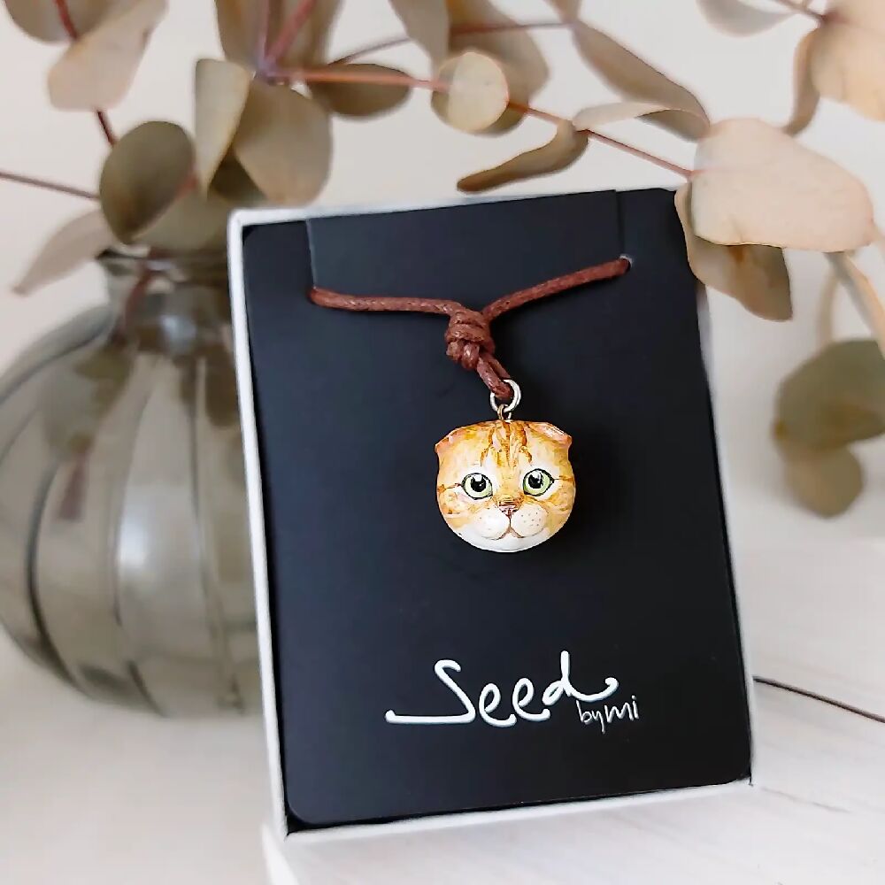 Scottish Fold Pendant necklace | Ginger