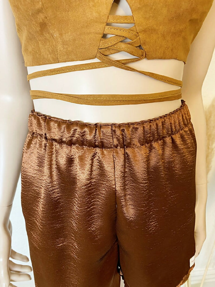 BROWN SATIN CASUAL SHORT, UK 8