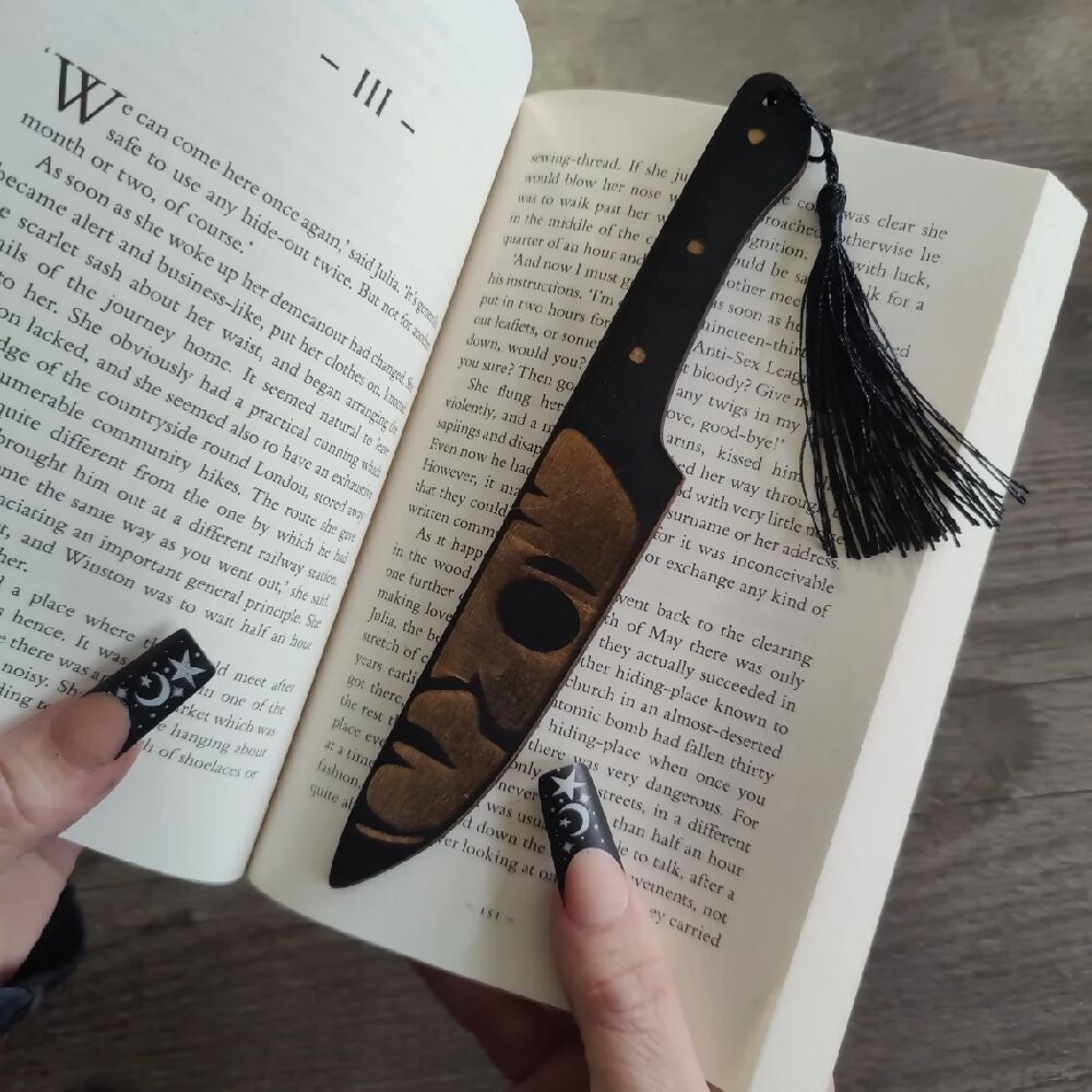Horror bookmark | Hanging decoration | Handmade gift | Secret Santa | Gothic home decor | Wooden present