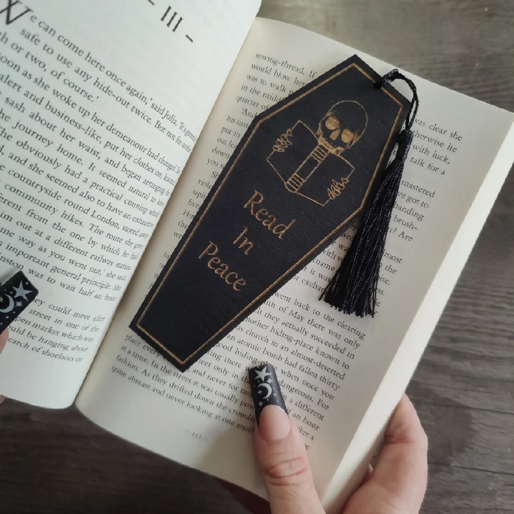 Horror bookmark | Hanging decoration | Handmade gift | Secret Santa | Gothic home decor | Wooden present