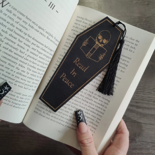 Horror bookmark | Hanging decoration | Handmade gift | Secret Santa | Gothic home decor | Wooden present