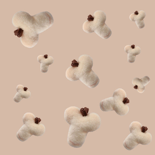 Willy Cute Pins Honey