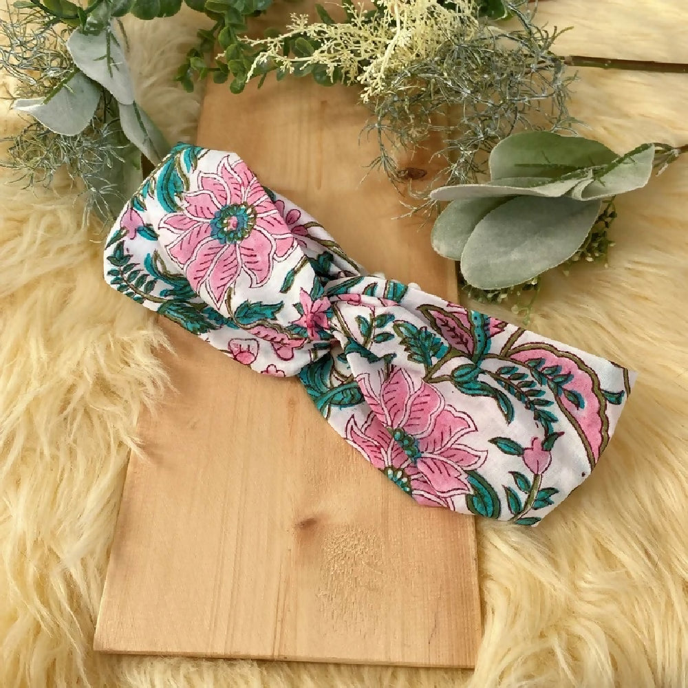 WHITE FLORAL BLOCKPRINTED TURBAN TWIST HEADBAND