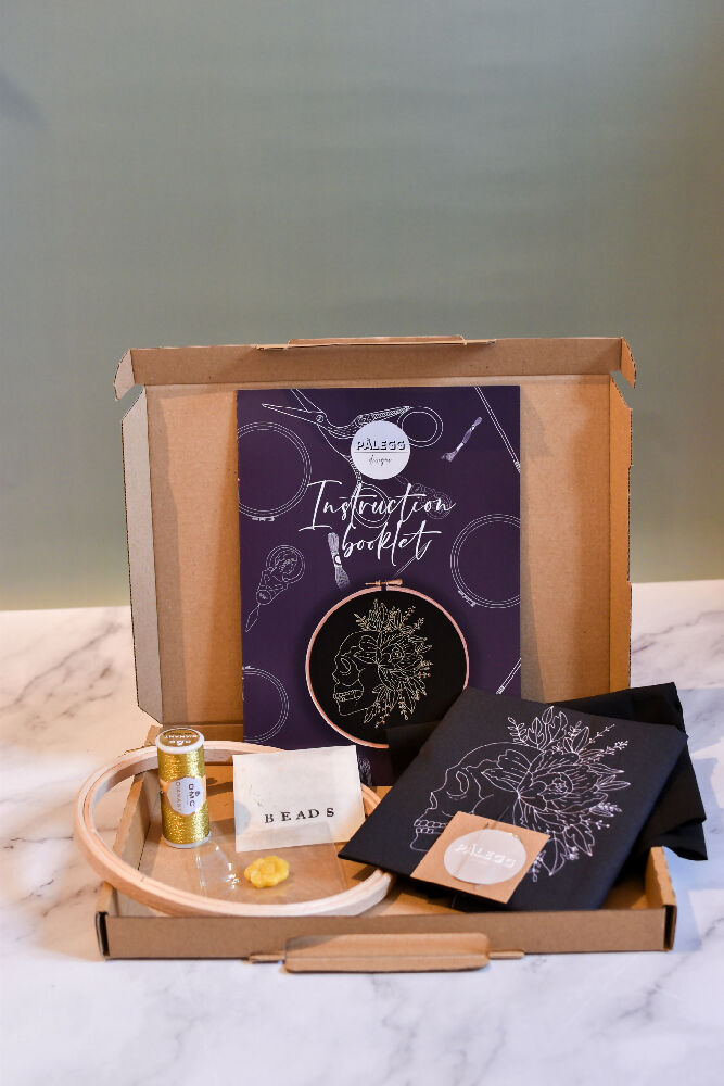 GOLD THREAD SKULL EMBROIDERY KIT